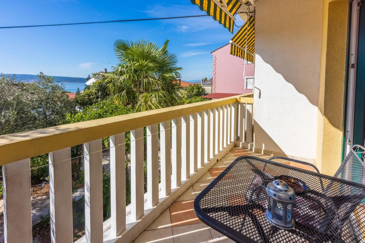 Apartments Neno Crikvenica Exterior photo