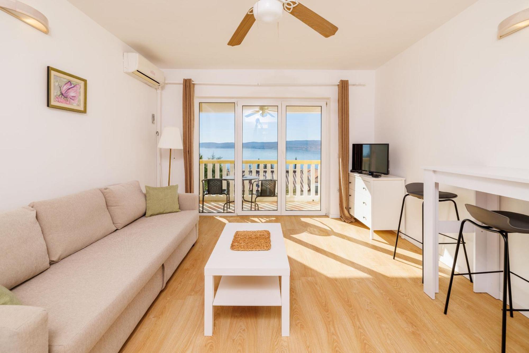 Apartments Neno Crikvenica Exterior photo