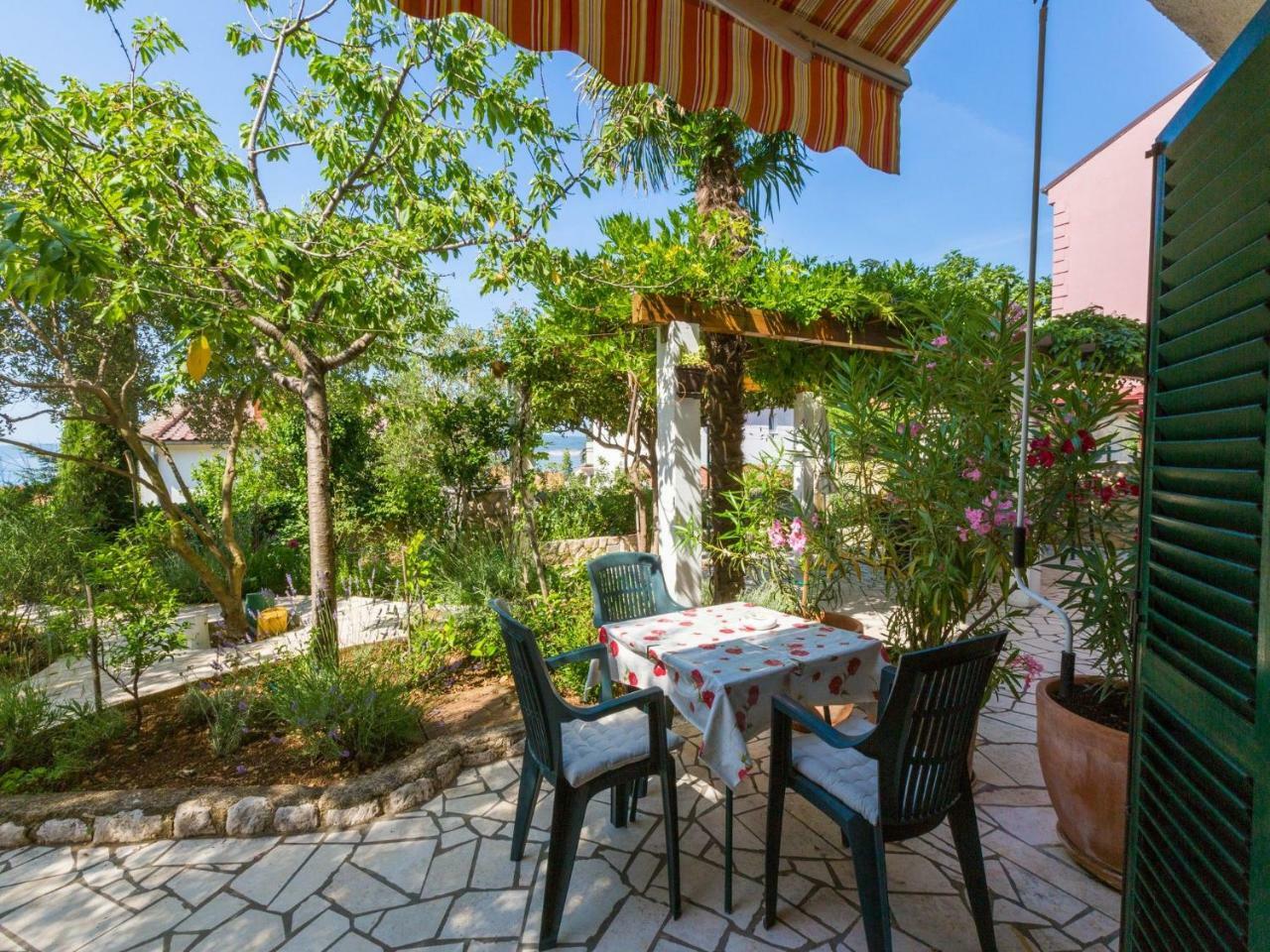 Apartments Neno Crikvenica Exterior photo